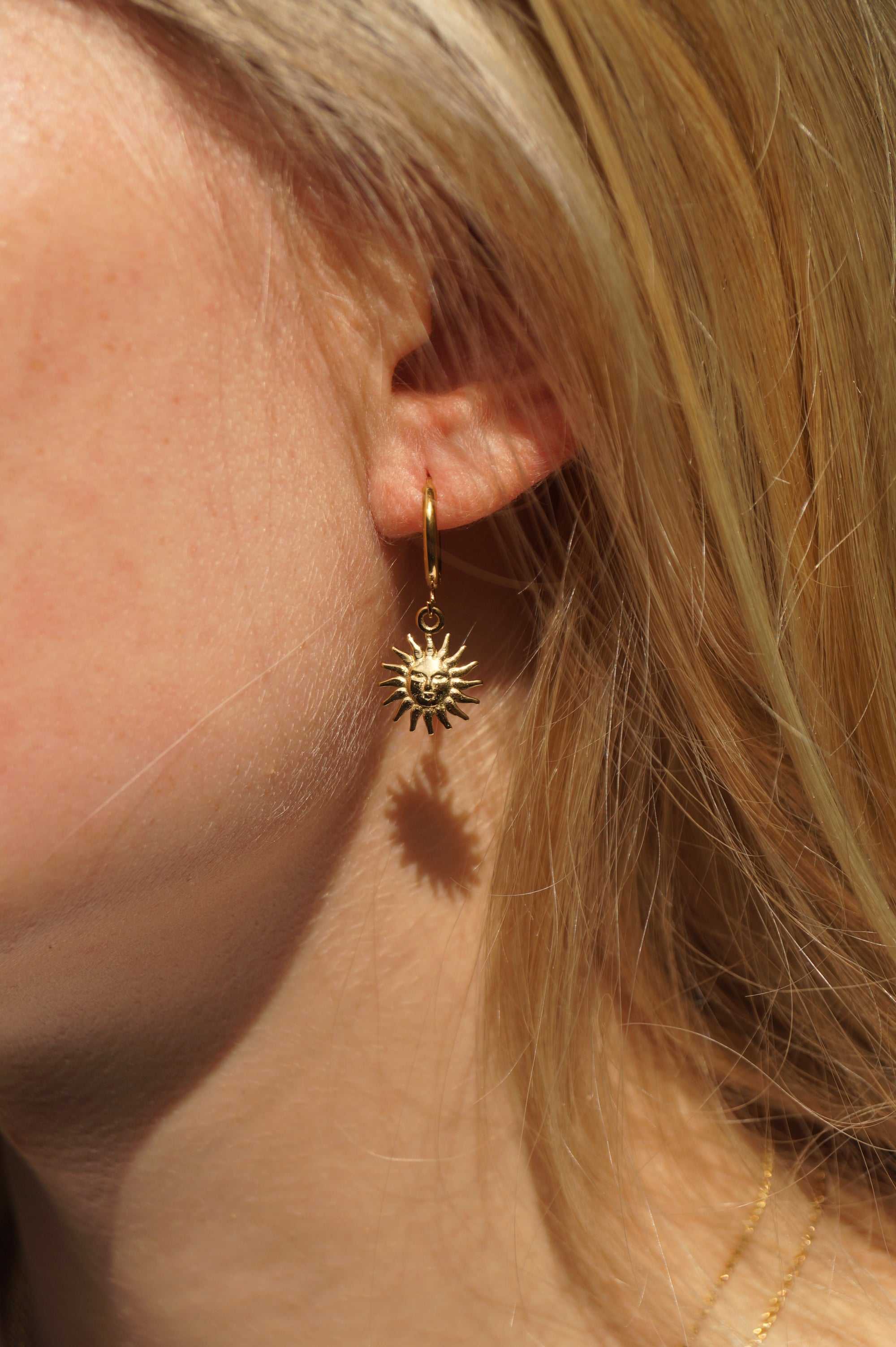 Sun-faced Earrings