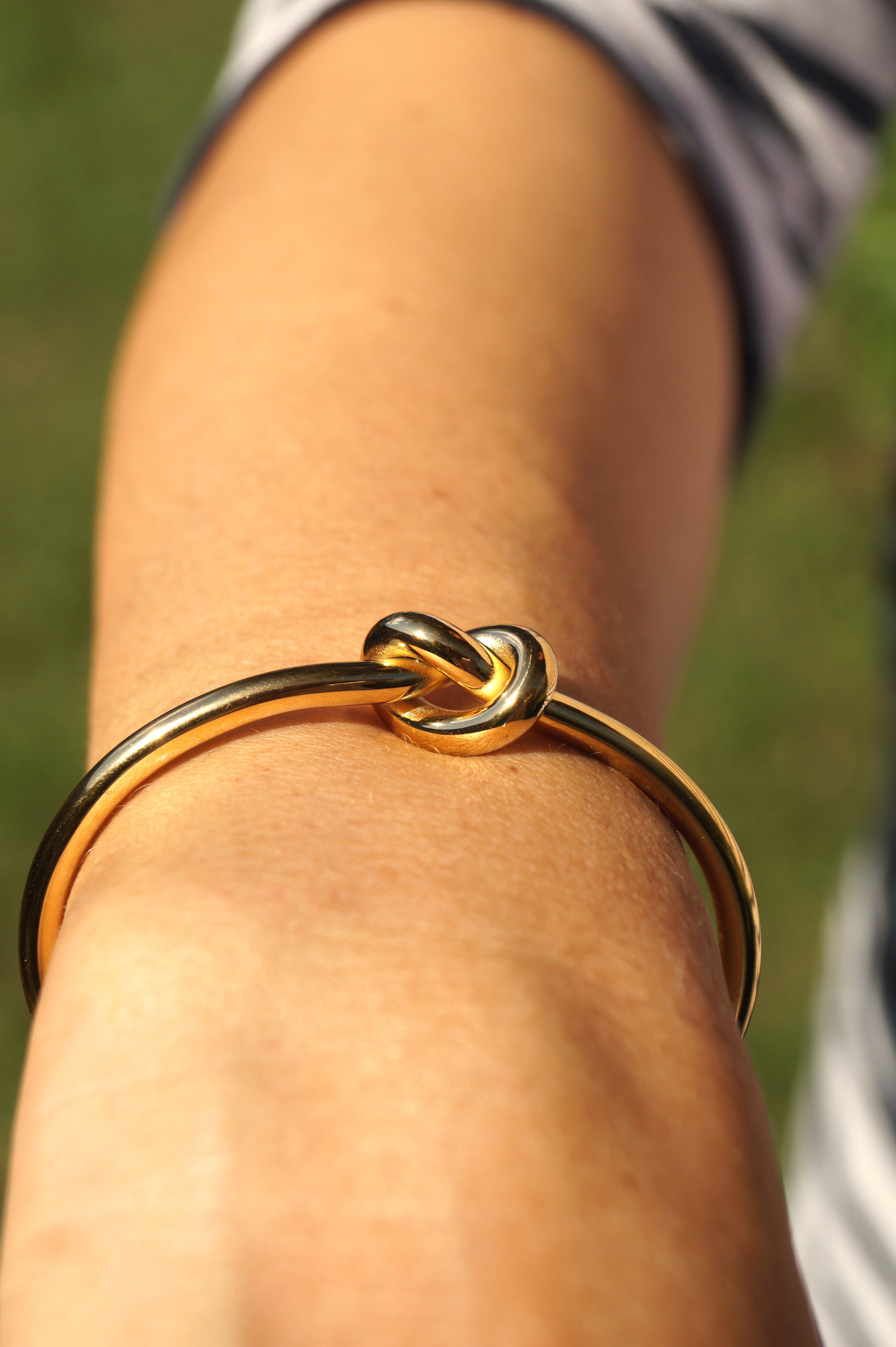 Golden Knot Bracelet